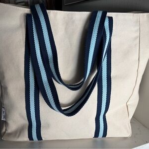 Ame & Lulu "Hamptons" Canvas Tote Bag with Navy and Light Blue Straps